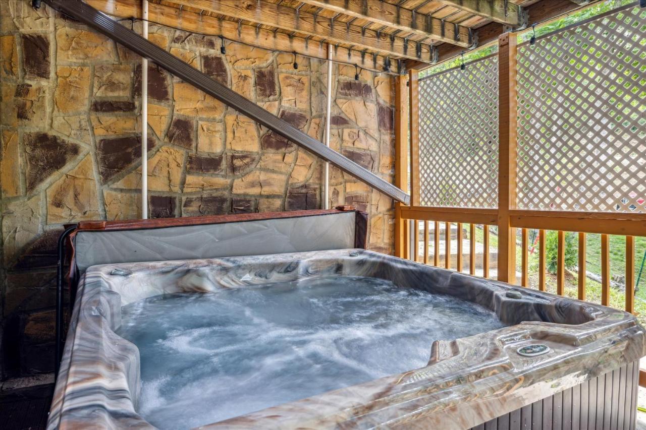 Smokey Max Chalet Sevierville Buitenkant foto